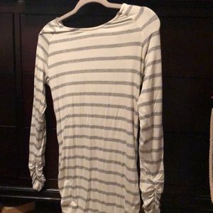 Tight dress. white and grey striped